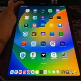 iPad Air 5 Deep Purple, Magic Keyboard 3