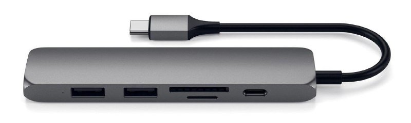 MacBook Pro 13 2017, адаптер Satechi, книга Садхгуру 2