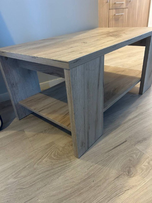 Журнальный столик 90,5х40 см