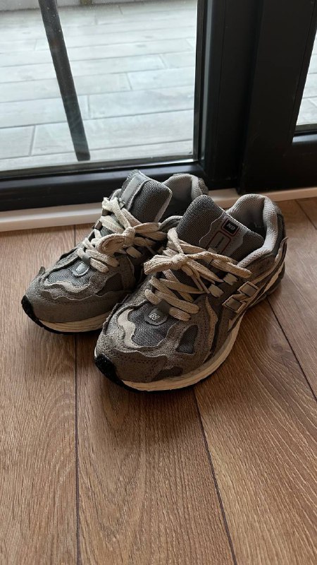 Кроссовки New Balance на 39 размер
