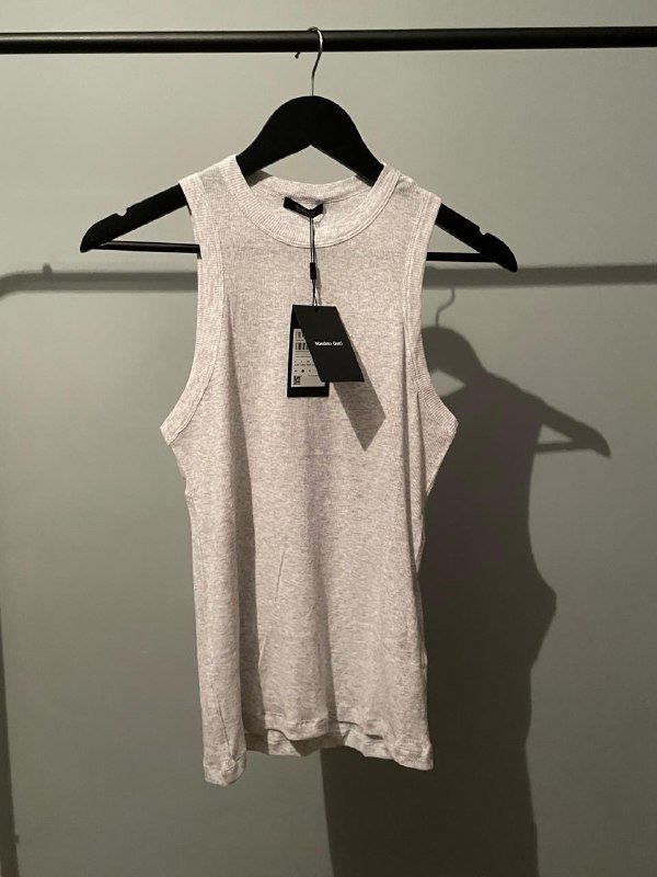 Майка Massimo Dutti, Белый топ J.Crew, Футболки Weekday черный и белый 4