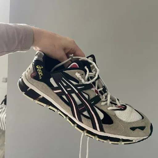 Кроссовки Asics