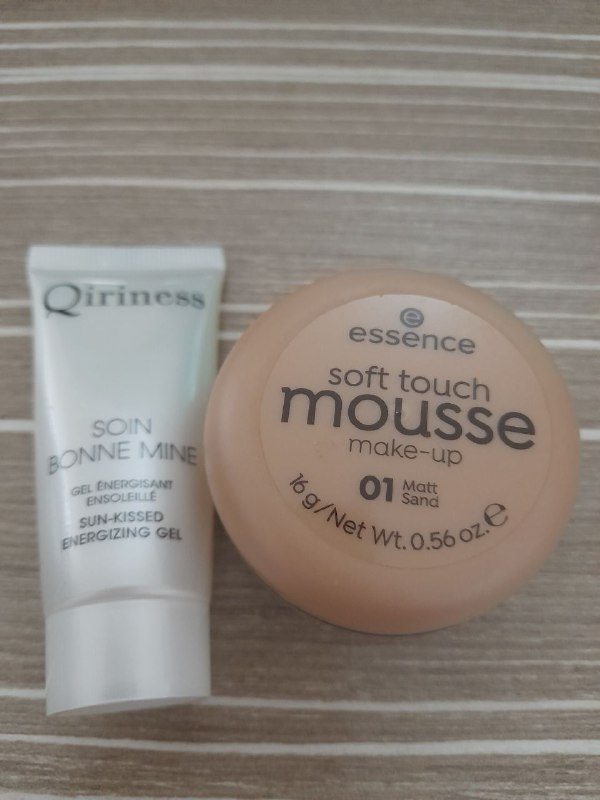 Qiriness Sun-Kissed Energizing Gel, Essence Soft Touch Mousse