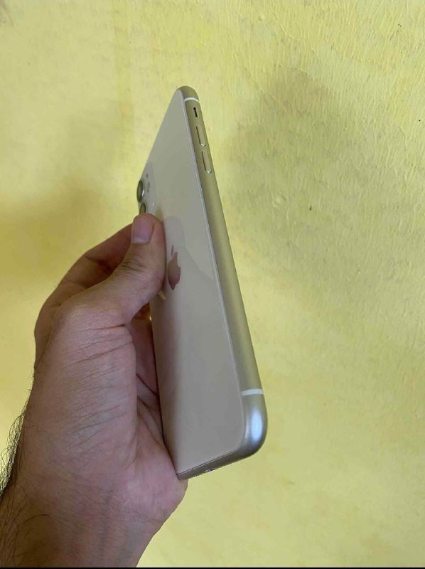IPhone 11 телефон 3