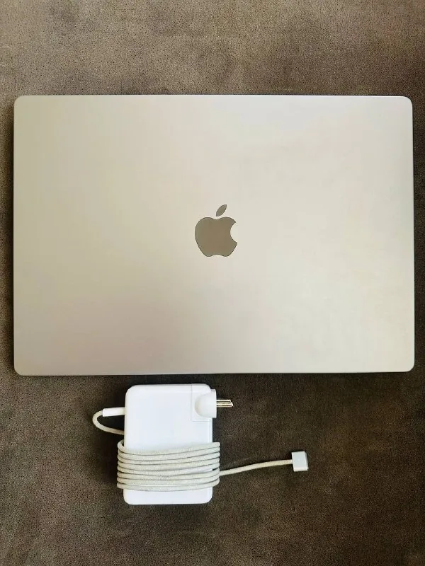 MacBook Pro 16-inch M1 Pro 512GB 1