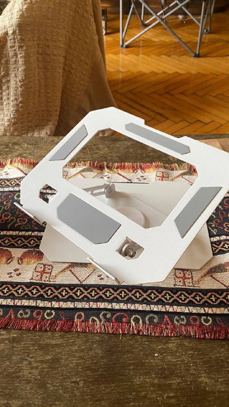 Подставка для планшета и ноутбука 2