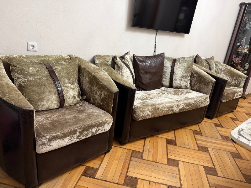 Диван и кресло