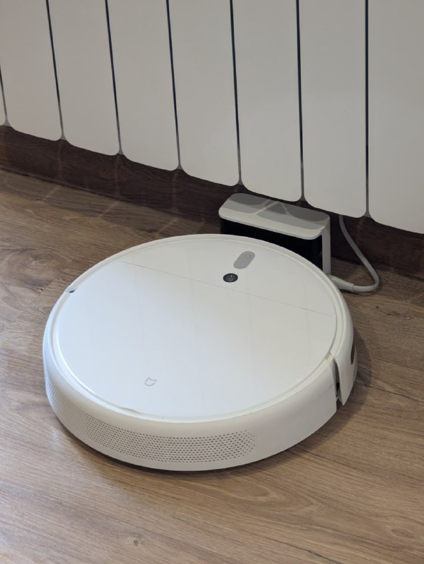 Робот-пылесос Xiaomi Mi Robot Vacuum-Mop