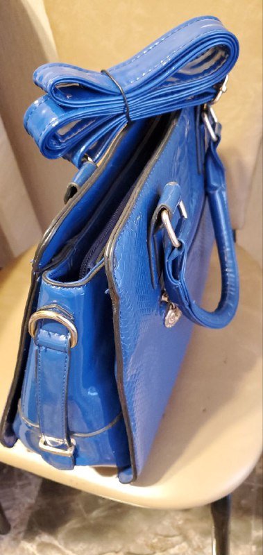 Утепленные ботинки 36 размер, сумка среднего размера 4