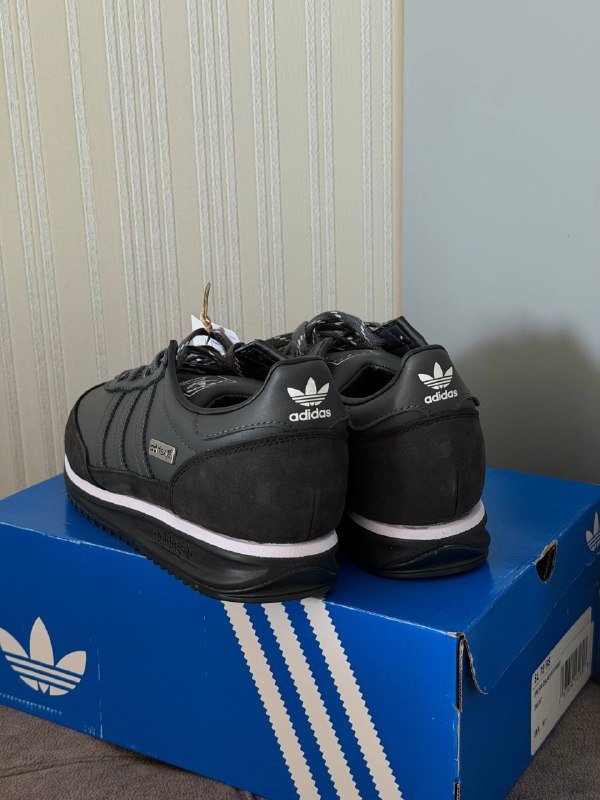 Кроссовки Adidas SL 72 RS мужские 9