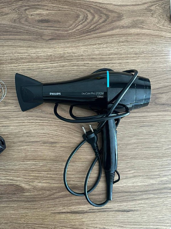 Фен Philips DryCare Pro 2100 Вт