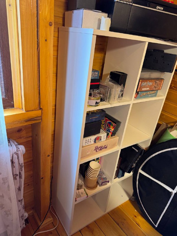 Коричневый Шкаф, Белый шкаф, СЛАЙСЕР, Огнетушитель, Тостер 3