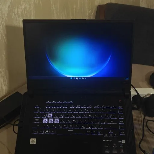 Игровой ноутбук ASUS ROG Strix G15 G512LV