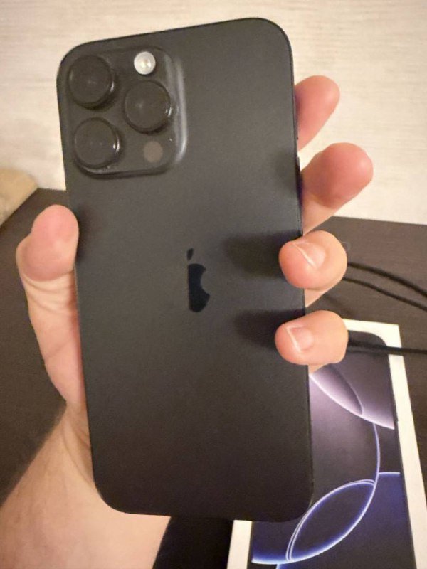 iPhone 16 pro 512gb черного цвета