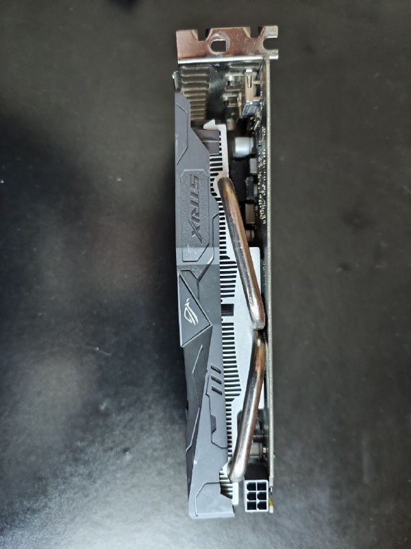 Материнская плата P8H61-M LE/USB3, процессор I5-3330, оперативная память 16ГБ DDR3, видеокарта RX 460 4GB, куллер Intel, куллер 2E-AC120ZP-RGB 4