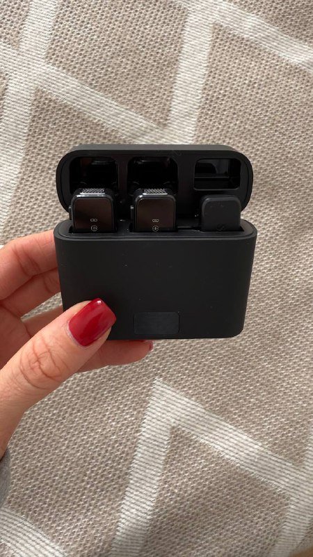 Петличный микрофон, зарядный кейс, ресивер, кабель 3