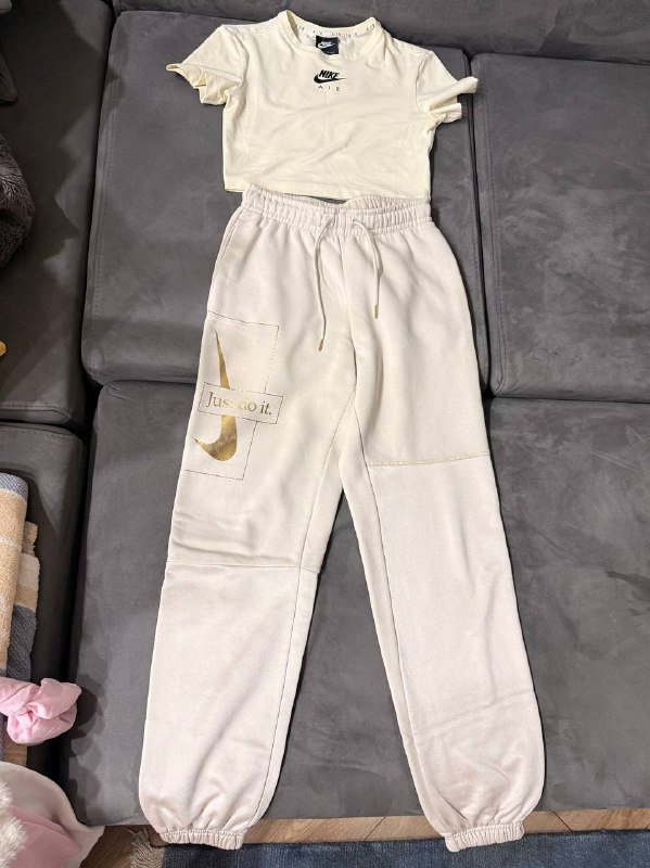 Топ Nike, спортивные штаны комплектом