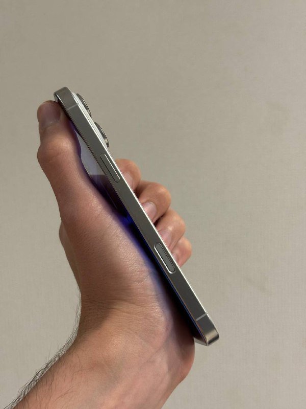 iPhone 16 Pro Max 256GB White Titanium 4