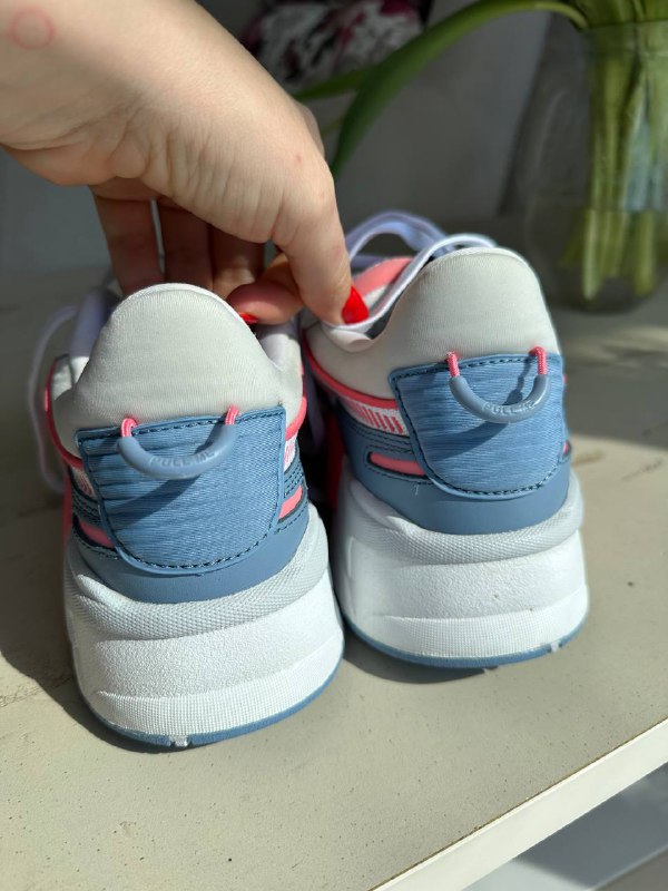 Кроссовки PUMA 40 размер, состояние новых 2