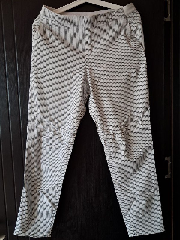 Брюки женские Uniqlo размер М
