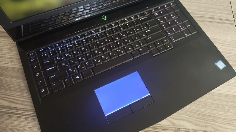 Alienware 17 R4 ноутбук 3