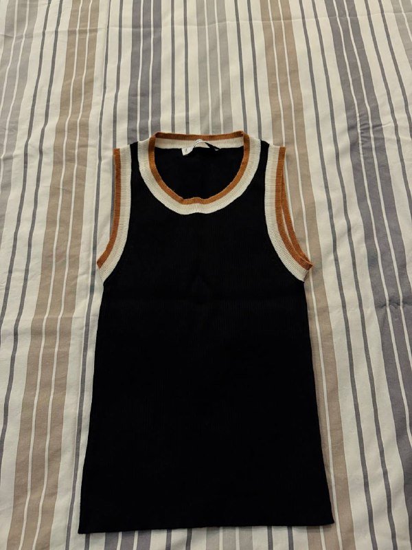 Безрукавка Mango новая размер S