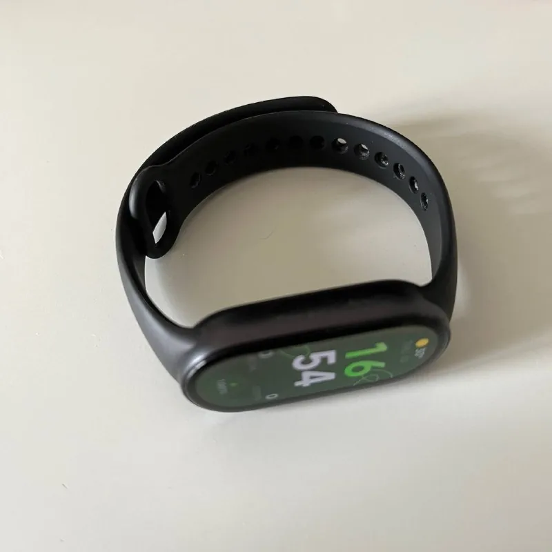 Фитнес-браслет Xiaomi Mi Smart Band 10