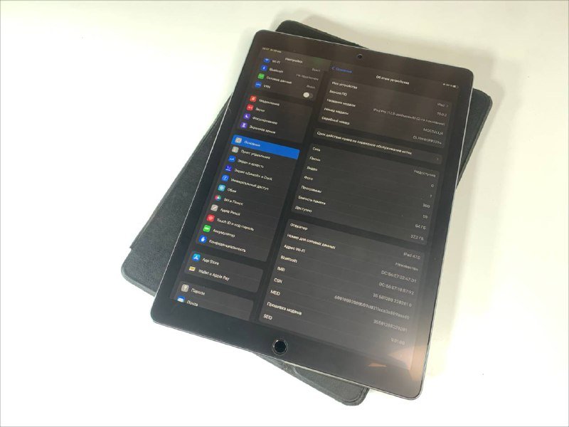 iPad Pro 12.9 дюймов 2-го поколения со стилусом Apple Pencil