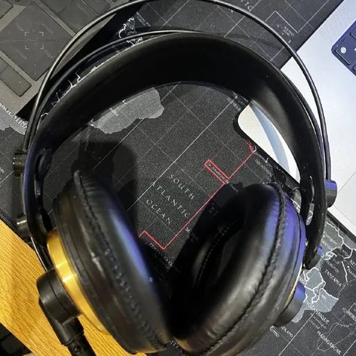 AKG K240 Studio наушники