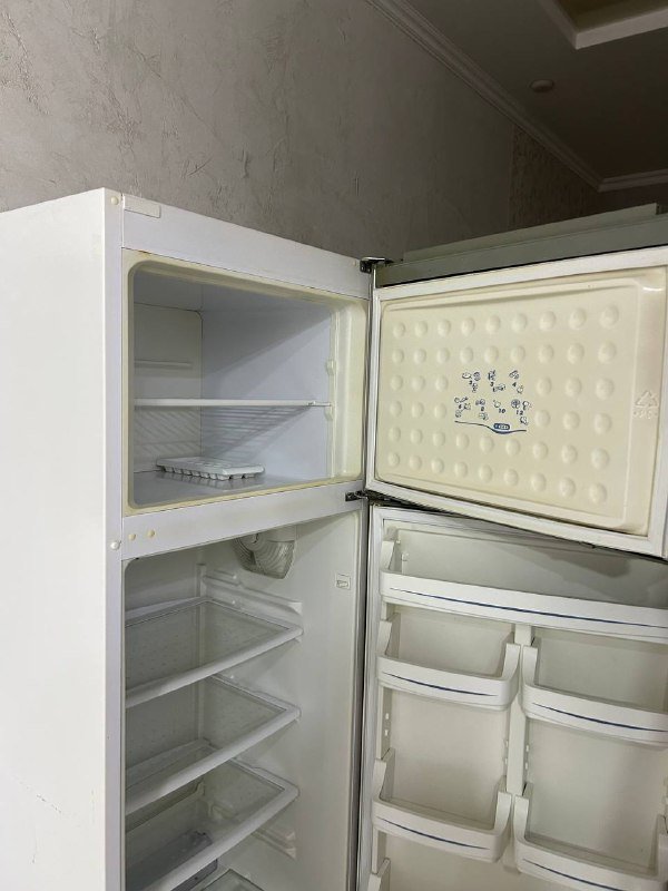 Холодильник 2