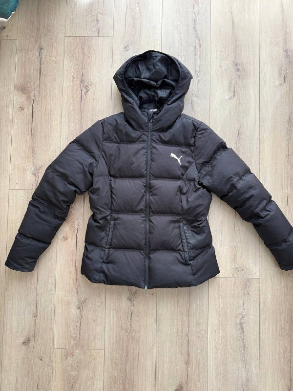 Мус пенка, лак для волос, пуховик Puma, термо кофты Columbia, ботинки, чехол для спонжа, ночнушка, чехол на фотоаппарат, колготы, кофта Ace 3