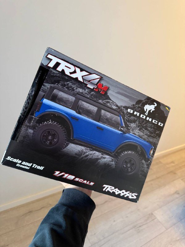 Traxxas TRX-4M Ford Bronco 1/18 scale 4