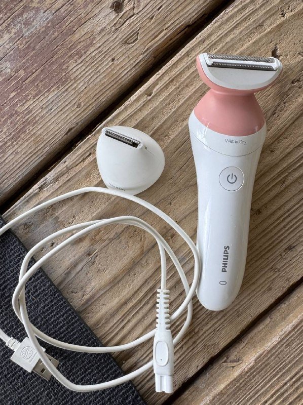 IQOS, щетка-утюжок, бритва, швейная машинка, сумки 3