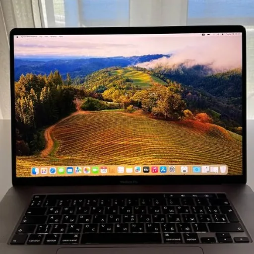 MacBook Pro 16-inch 2019 i7 16Gb RAM 512 SSD