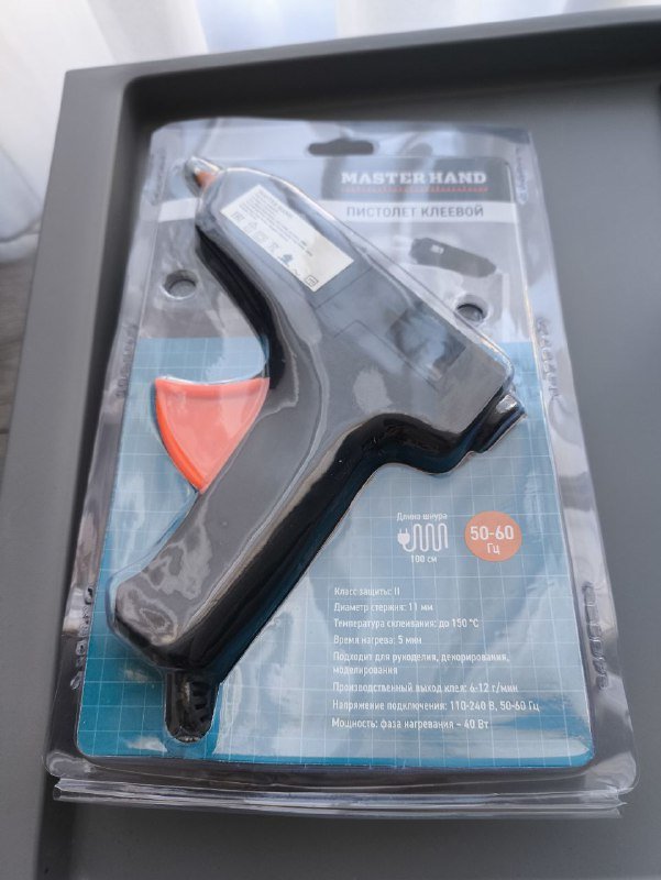 Стеллаж, обувница, клеевой пистолет, подставка для ноутбука, столик, весы, мольберт 3