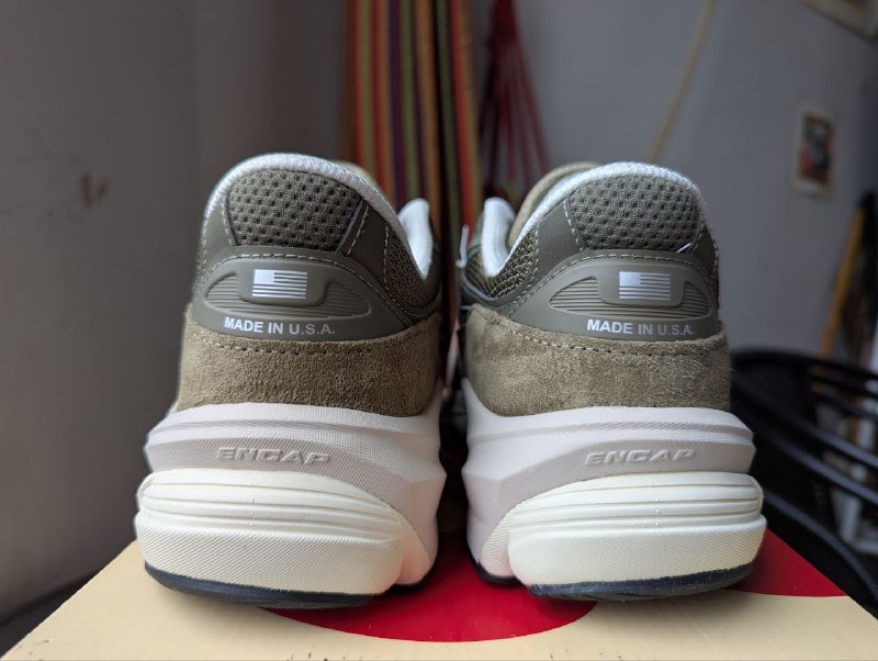 кроссовки New Balance 990v6, новые, размер 8 US, 41.5 EU 4
