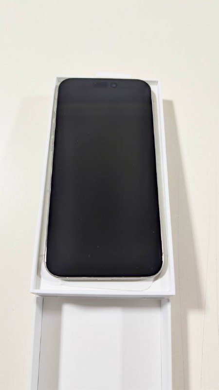 iPhone 15 Pro Max 512GB белый титан 2