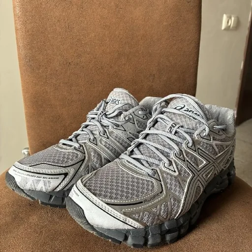 Кроссовки Asics