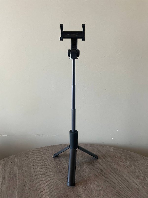 Книга Стругацкие «Понедельник начинается в субботу»