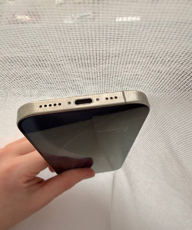 iPhone 16 PRO 128GB с SIM 3