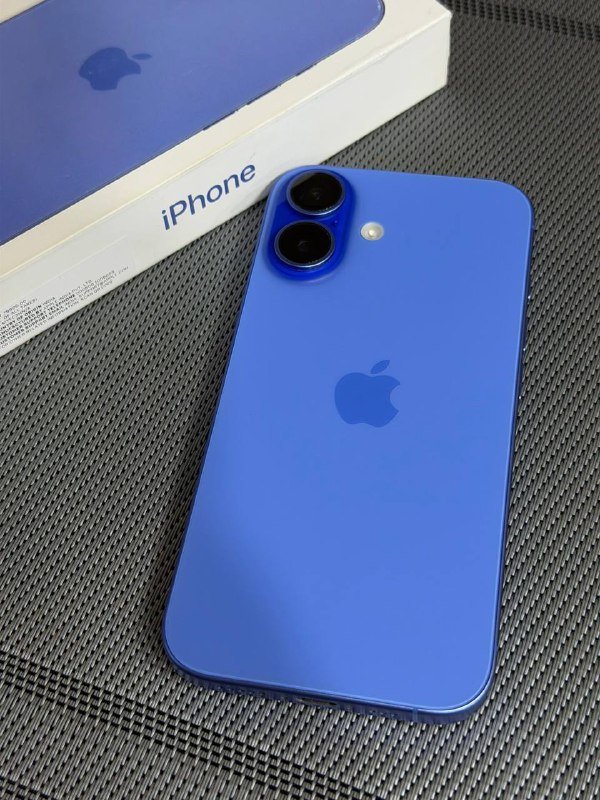 iPhone 16 с чехлом, кабелем, коробкой 3