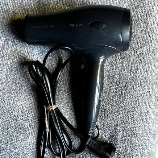 Фен PHILIPS SalonDry Active iON