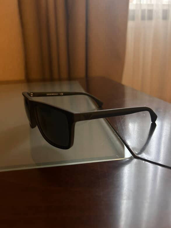 Очки солнцезащитные Армани с чехлом