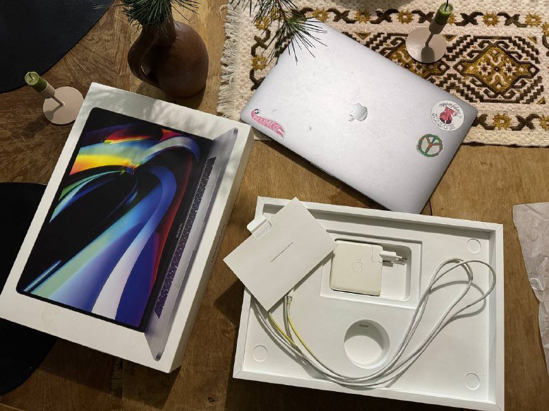 MacBook Pro 16-inch 2019 Intel Core i9 16GB RAM 1TB SSD 2