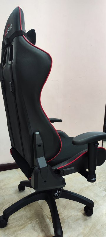 Геймерское компьютерное кресло X-drive 5