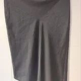 Платье из эластичного кружева, атласная юбка H&M 3