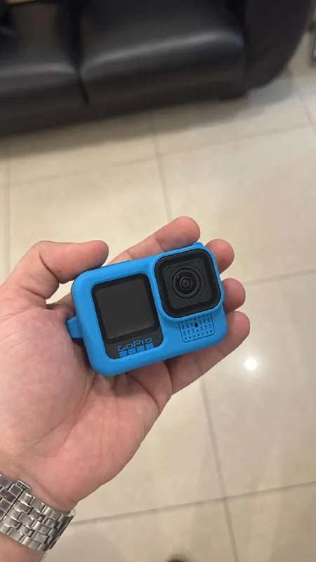 GoPro 11 с аксессуарами и 3 батареями 1