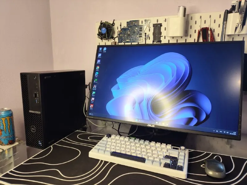 OptiPlex 7000 კომპიუტერი 1