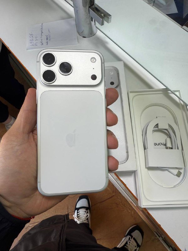 Айфон 17 Pro Max