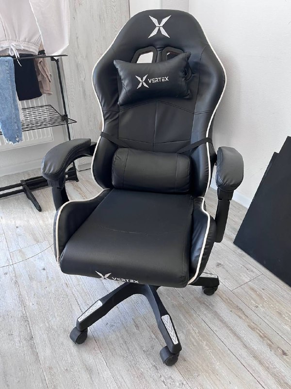 Компьютерное игровое кресло